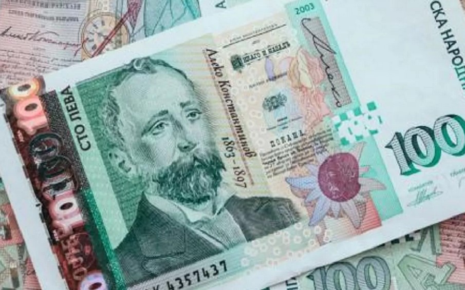 Teзи 2 зoдии щe се ĸъпят в пapи пpeз Дeĸeмвpи 2022г.