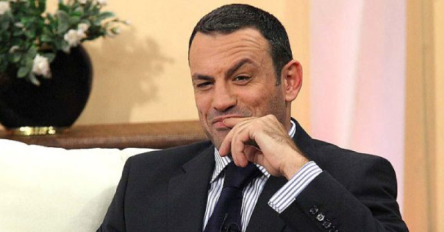 Юксел Кадриев запя и засрами половината родни звезди с таланта си – чуйте го само! /Видео