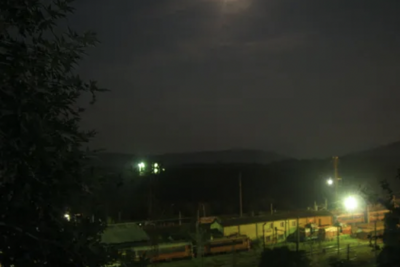 Шок в небето! Очевидка разказва и показва какво е видяла в 7:00 часа днес