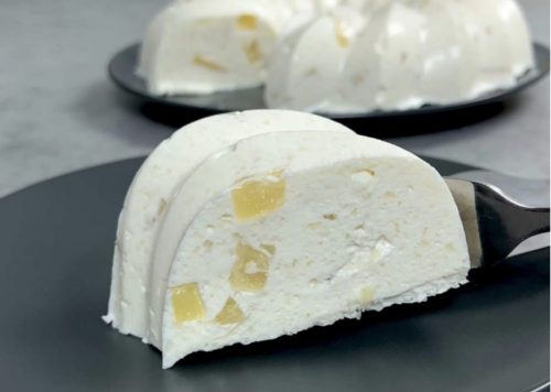 Облачен сладкиш парче