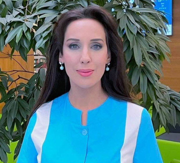 Д-р Неделя Щонова е красива, но порасналата й дъщеря е истинско бижу – вижте нежната и прекрасна Лили (СНИМКИ)