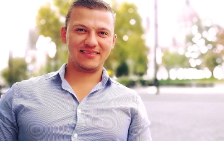 Трагедия! Отиде си млад: ПОЧИНА СВЕТЛИН