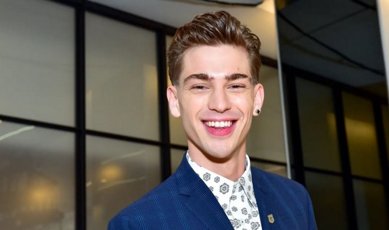 Поклон! Почина най-красивия мъж в света само на 27 години