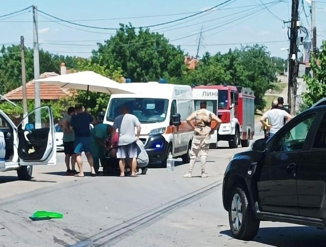 Извънредно! Тежка катастрофа във Врачанско, моторист е починал на път за болницата /снимки/