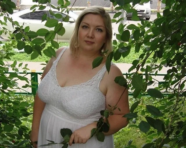 Срам ме е да те показвам на колегите! – каза съпругът ми, обръщайки гръб на мен. Той започна афера с друга и въпреки, че