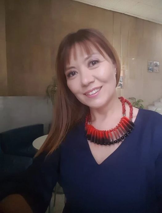 Станислава Цалова за първи път показа четирите си деца и даде оригинална рецепта за Тиквен сладкиш