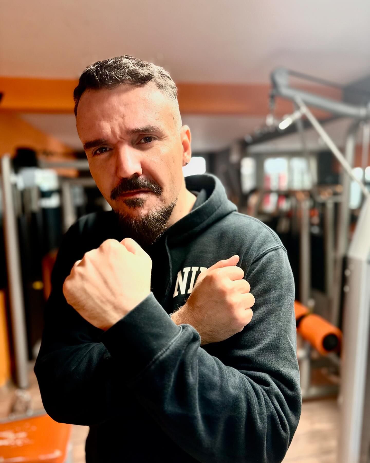 Да, истина е вестта за Владимир Ампов-Графа!