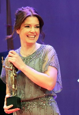 Шокира стотици: Алекс Сърчаджиева предложи публично брак на… СНИМКИ