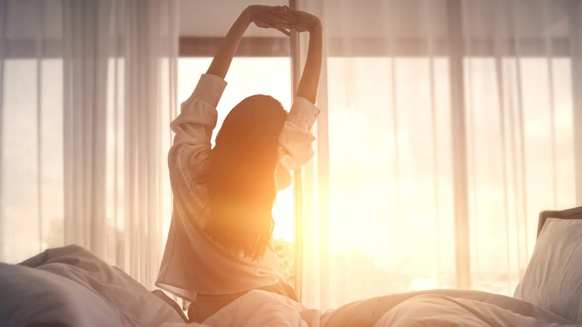 На 15 ноември числото 15 ще донесе нова енергия и мотивация за зодиите Овен, Лъв, Скорпион и Водолей, помагайки им да започнат нови начинания и да завършат стари цикли.