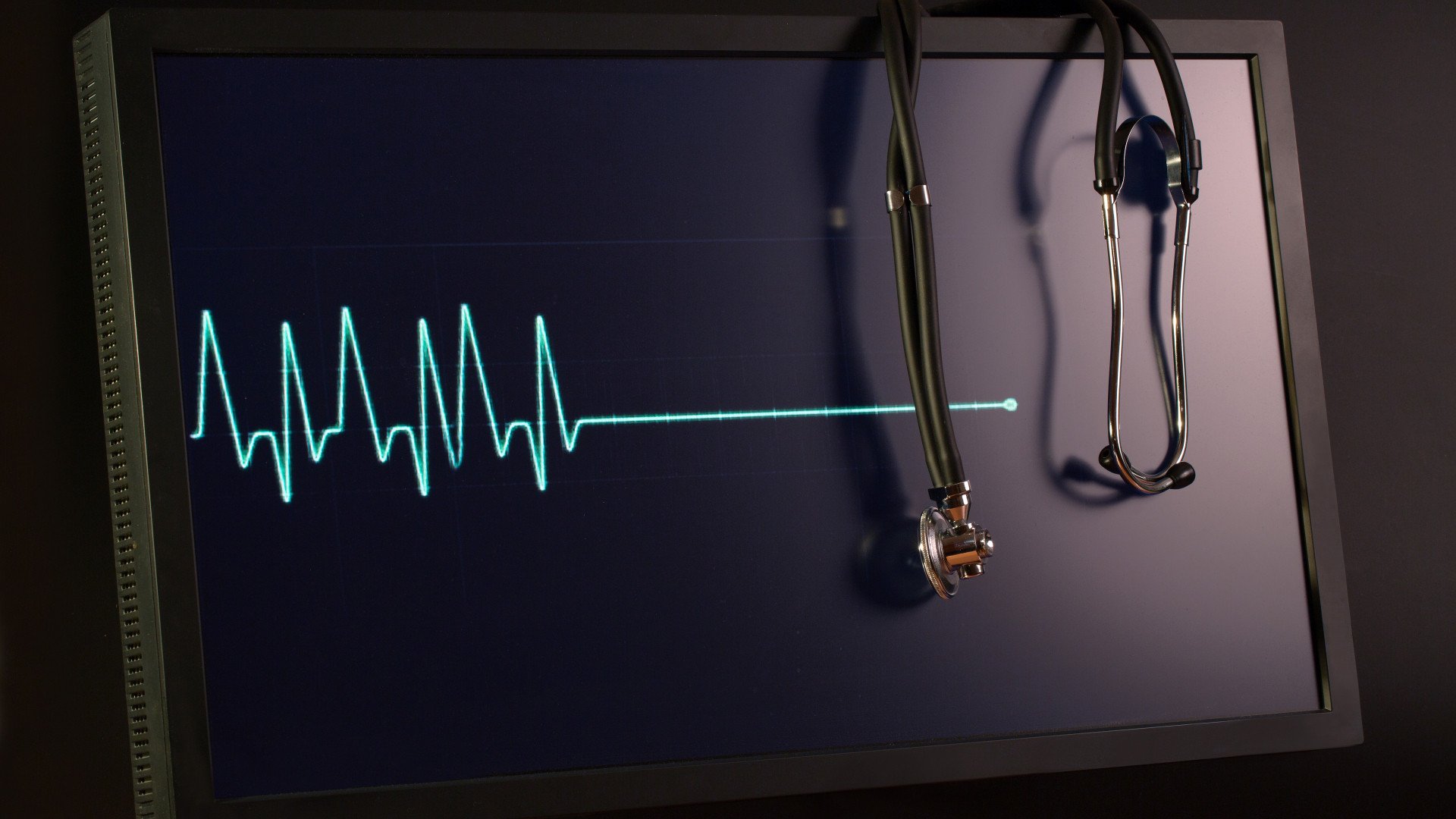 Трагедия във Враца: 25-г. младеж почина навръх Коледа, семейството обвинява...