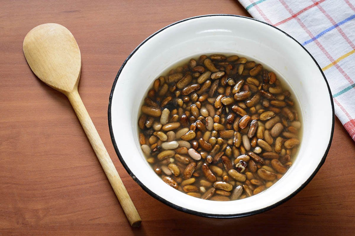 Свекърва ми си дойде от Гърция и ми показа как се вари боб за няколко минути, без да се накисва! 7 накиснат боб