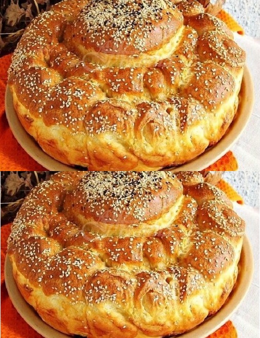 Разкошна коледна погача с паричка – ето как се приготва и оплита, за да е красива: