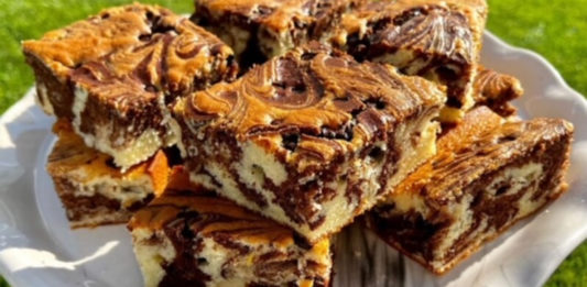 мраморен сладкиш парче