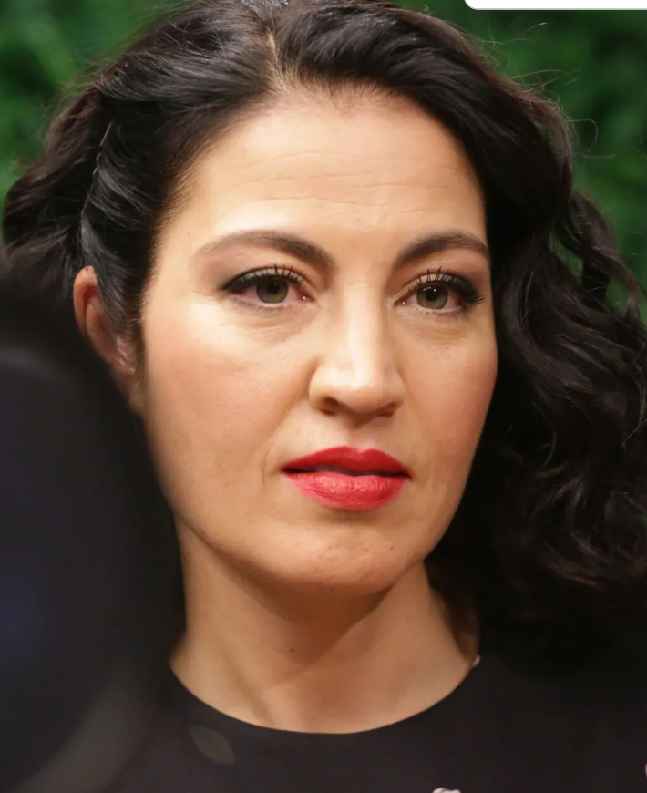 Деси Стоянова бясна, изригна от ефир с покъртителни думи