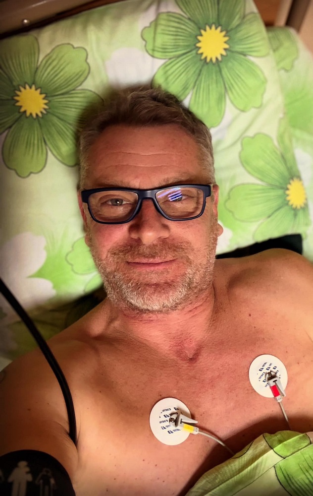 Извънредно! Юлиан Вергов е приет в болница