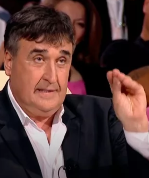 Голям скандал с Веселин Маринов! Какво се случва