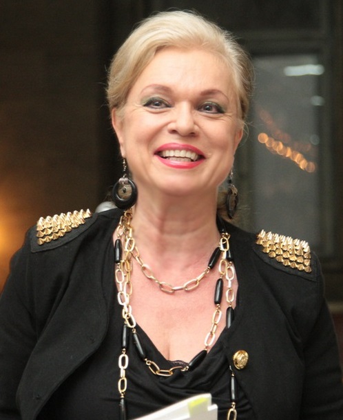 Честито на Искра Радева!