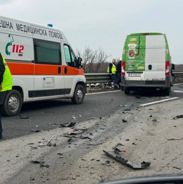 Тежка катастрофа на АМ „Тракия“! Шофьорите са в ужас