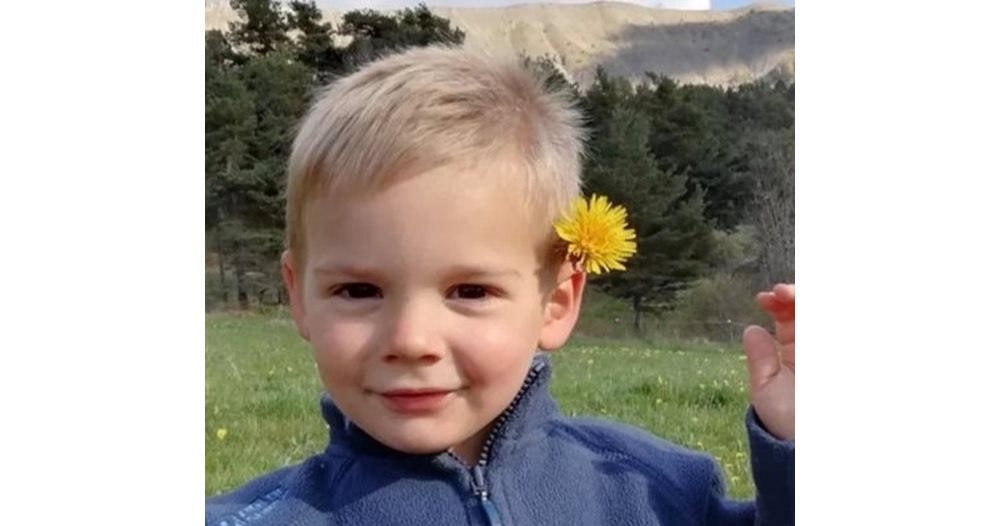 Обвиниха в убийство бабата и дядото на изчезналия преди 2 години Емил