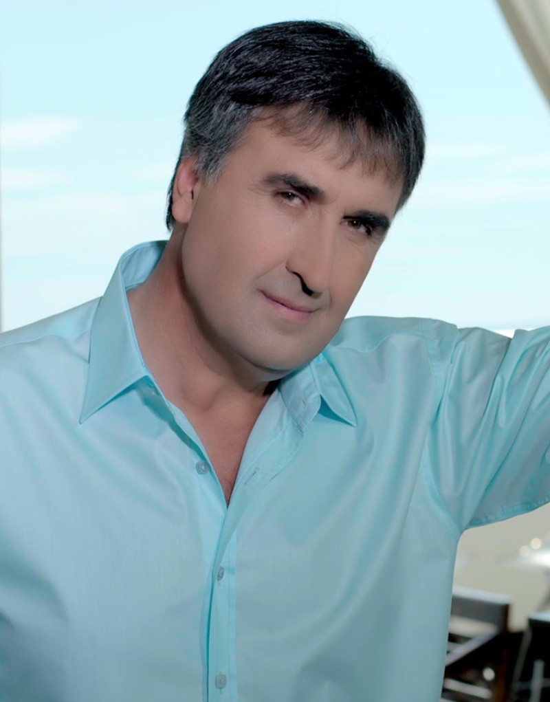 Огромен скандал с Веселин Маринов! Какво се случва