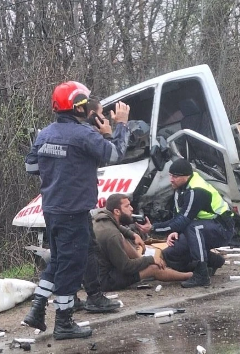 Голяма трагедия! Тежка катастрофа от преди малко