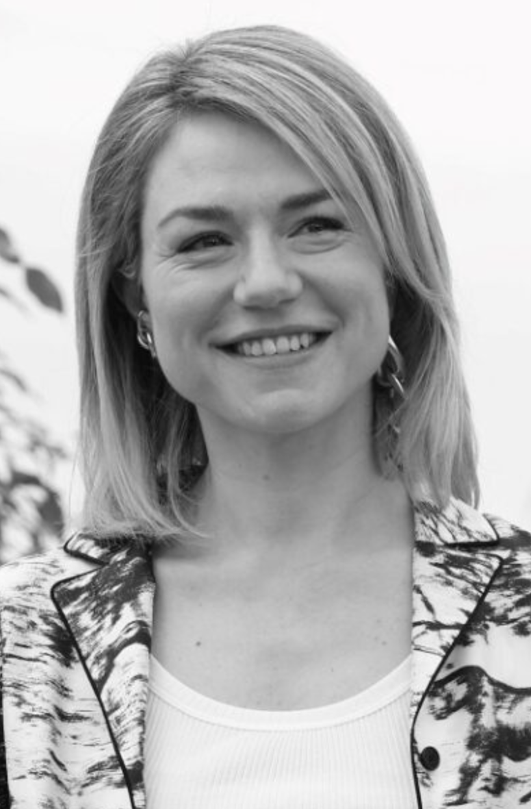 Извънредно! Почина голяма актриса