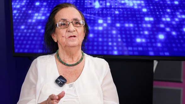 Отиде си легендарната журналистка Даниела Кънева - поклон!