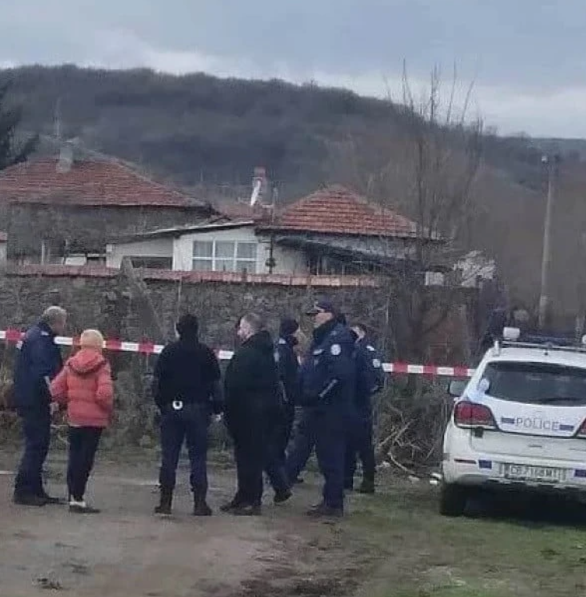 Убийство смрази Северозапада! Откриха пребит до смърт млад мъж, арестуваха брат му