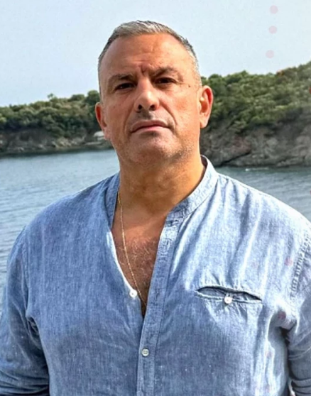 Ето я красивата бременна половинка на Юксел Кадриев в нежна фотосесия с коремчето (СНИМКИ)