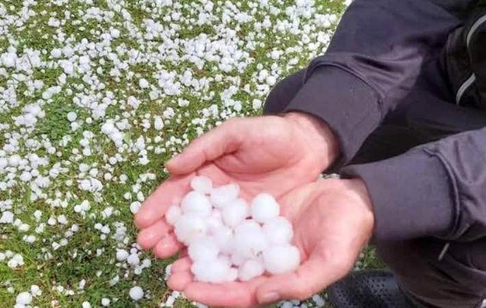 Адска буря с градушка отвя това място в България, не остави нищо след себе си /Снимки