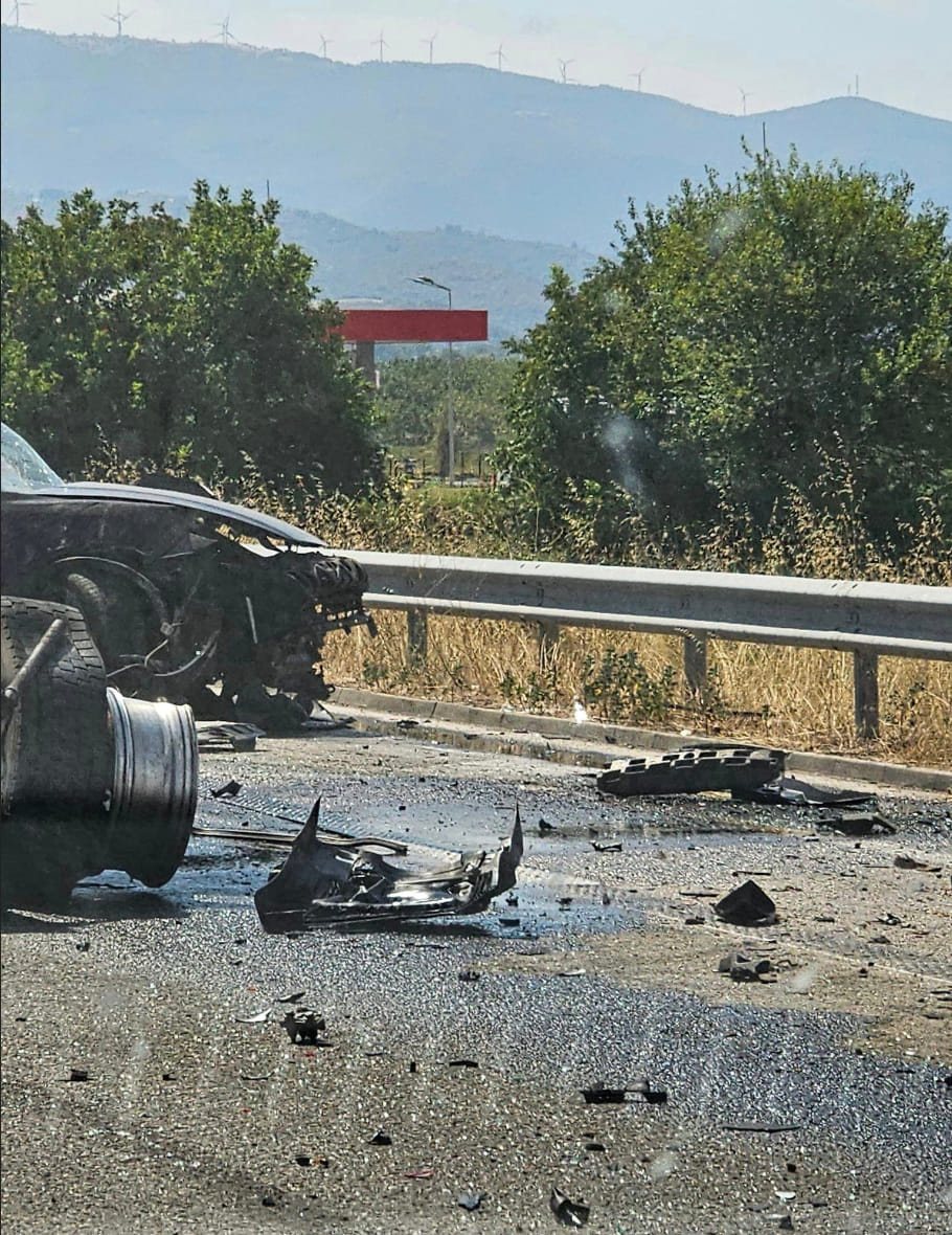 Извънредно! Адска катастрофа със много ранени потресе България