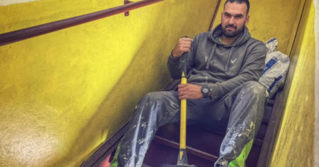 Калин Евтимов от Бригада нов дом показа красивата си жена-Снимки