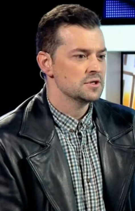 Ето я дъщеричката на хамелеона Влади Зомбори от „Капките“ – сладко къдрокосо ангелче! (СНИМКИ)