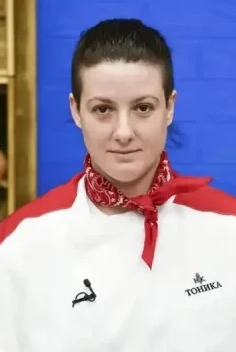 Изневери й пред цяла България, а тя се върна при нея! Ето я красивата приятелка на Тоника от Hell's Kitchen