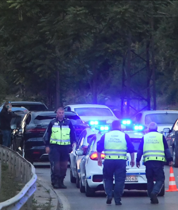 Извънредно! Тежка катастрофа току що, има много ранени деца…