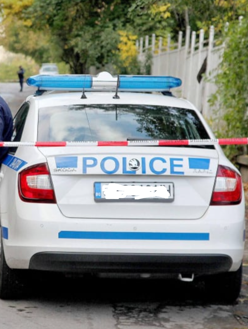 Полицаи нахлуха в мазето на известен кърджалийски доктор и се хванаха за главите