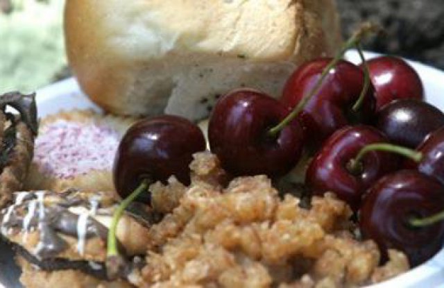 подавка Черешова задушница