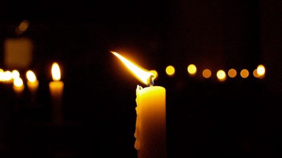 ПОКЛОН! ПОЧИНА ГОЛЯМА ПЕВИЦА!