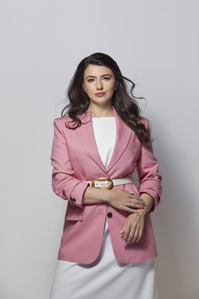 Лена и Миро се разделиха: Той изтри всички снимки с нея и си вдигна чукалата! (ето причината за краха)