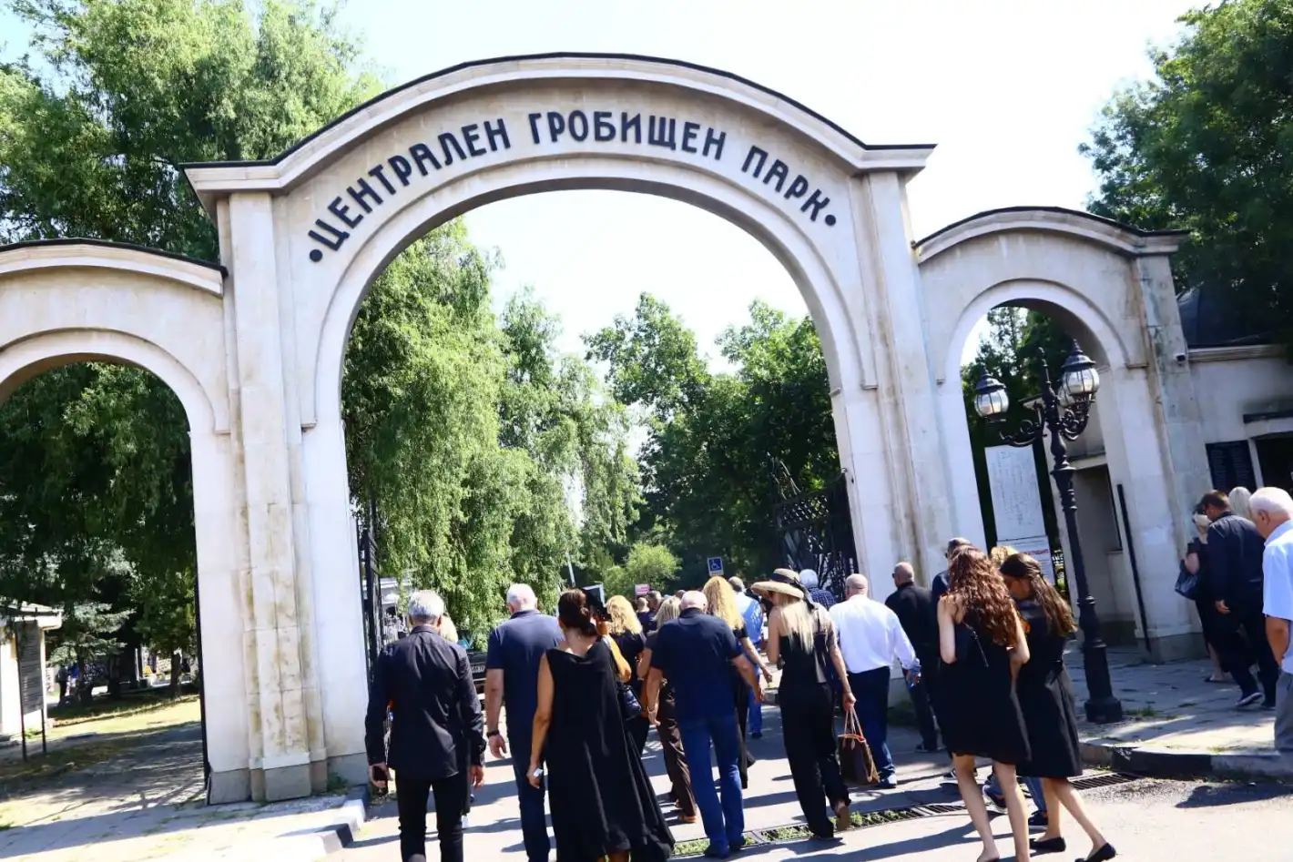 Тодор Славков-погребение