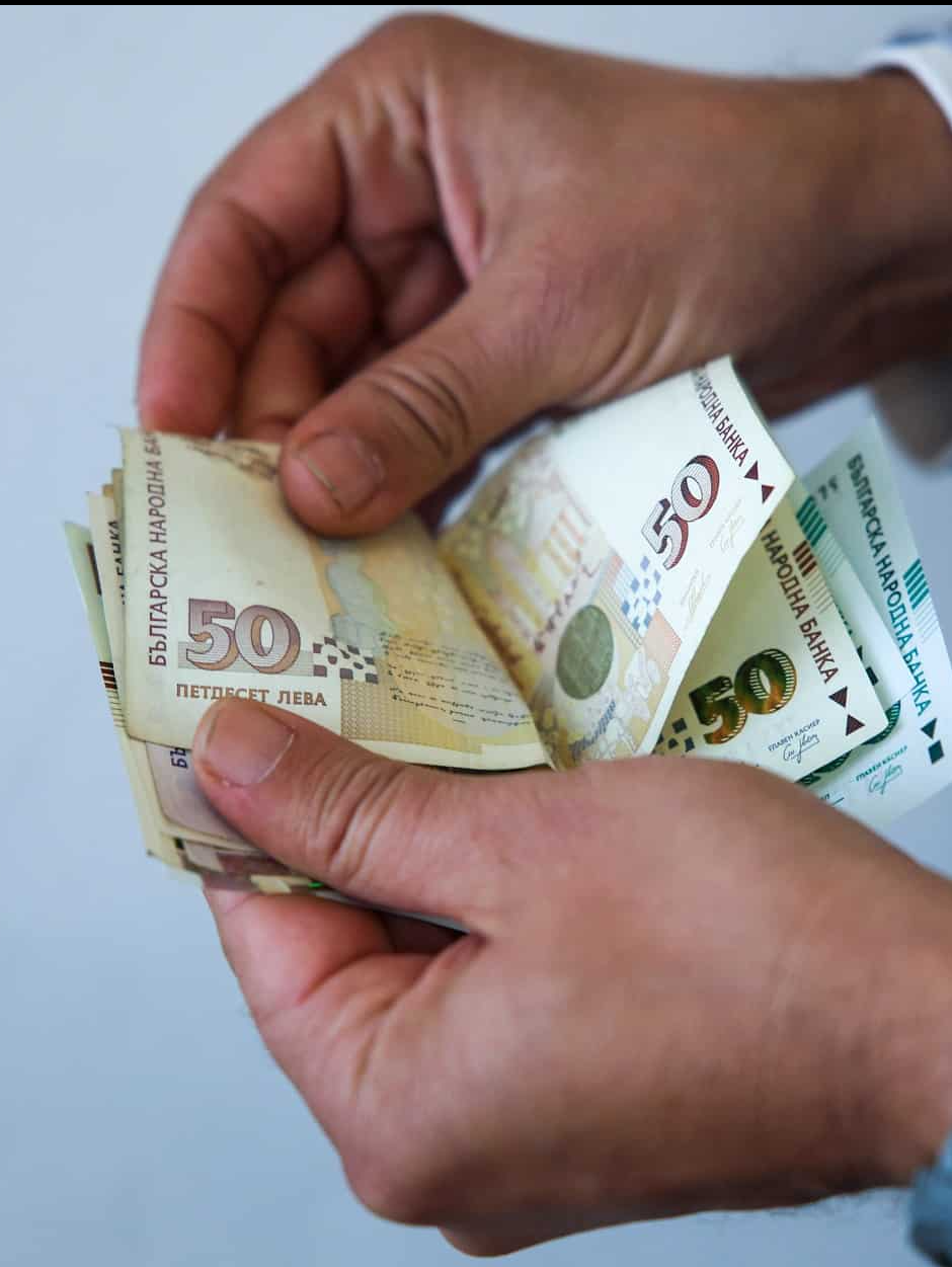 Минималната работна заплата скача догодина! Ето колко ще стане: