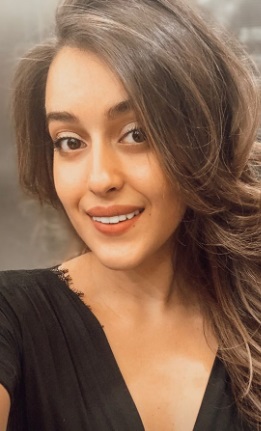 След като разплака цяла България с тежката диагноза, дъщерята на Гала сащиса всички с тези снимки