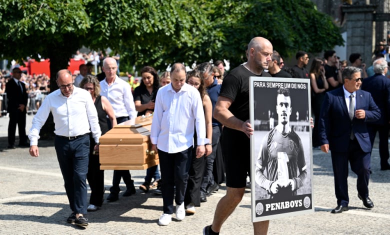 Спешно извикаха полиция на гробовете на Диого Жота и брат му, ето какво става