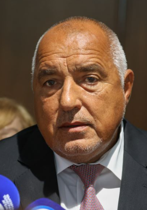 Борисов се показа извънредно, готви голям ход