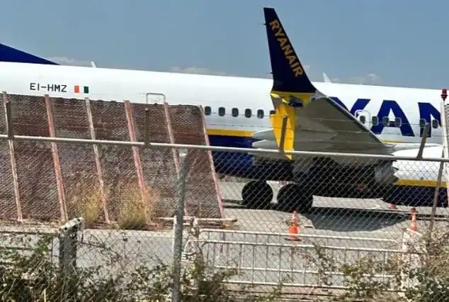 Извънредно! Пътнически самолет катастрофира в Южна Гърция Снимки