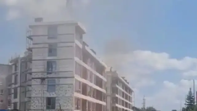 Огнен ад на това място в София, летят пожарни Видео