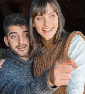 Вижте младата и чаровна тъща на Сашо Кадиев – едва на 50, само с 8 години по-възрастна от зет си! СНИМКИ