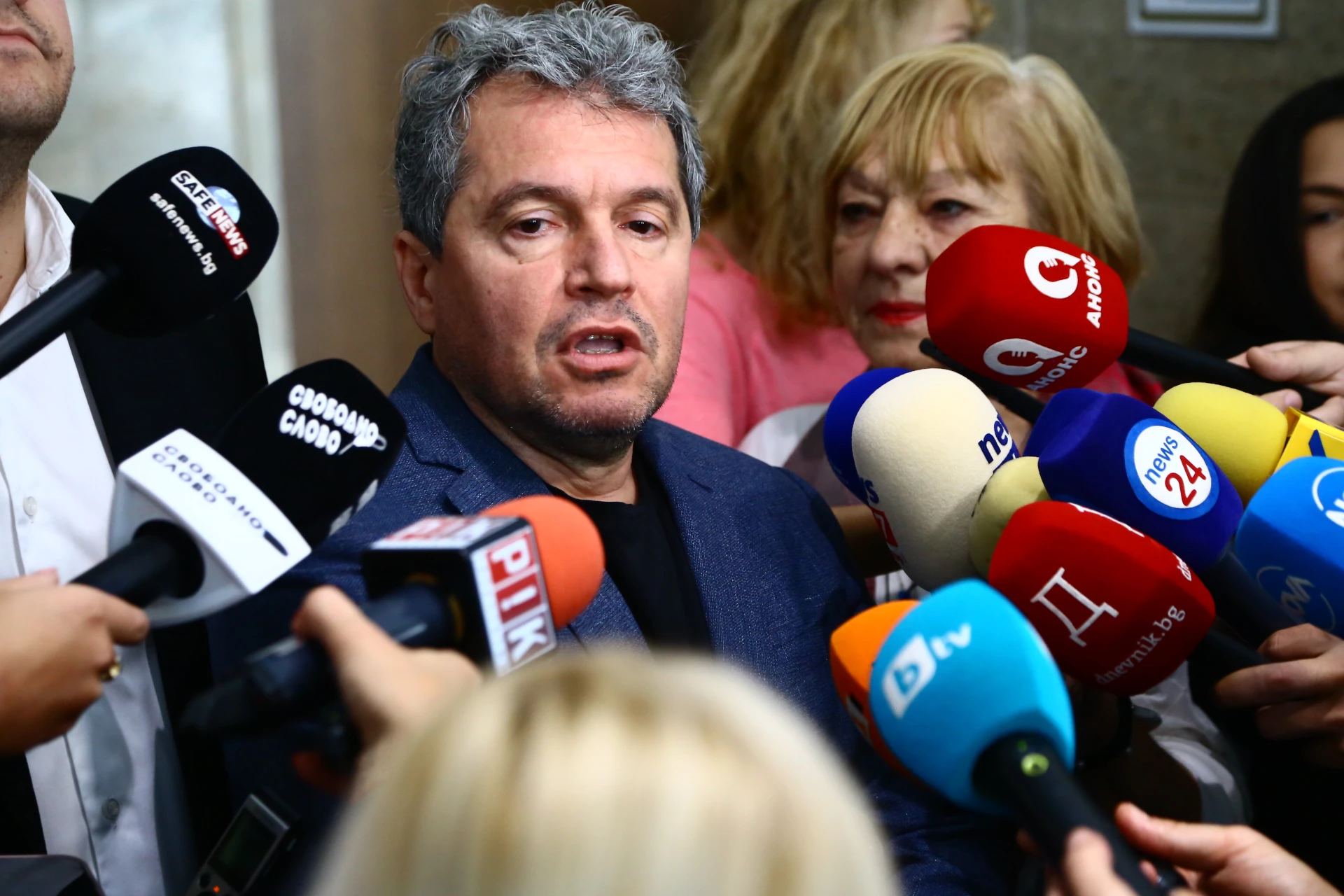 Тошко Йорданов катастрофира на пъпа на София