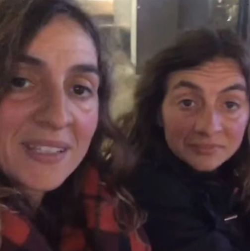 Ето как се стигна от “Биг брадър” до улиците на Острова-Тризначките вече просят по улиците на Лондон и спят на улицата-Видео