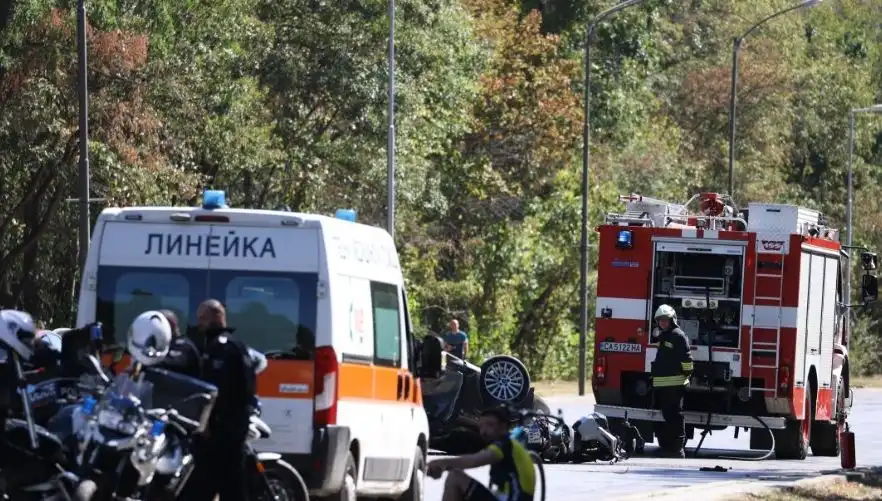 Нова страшна катастрофа в София, двама души загинаха Снимки
